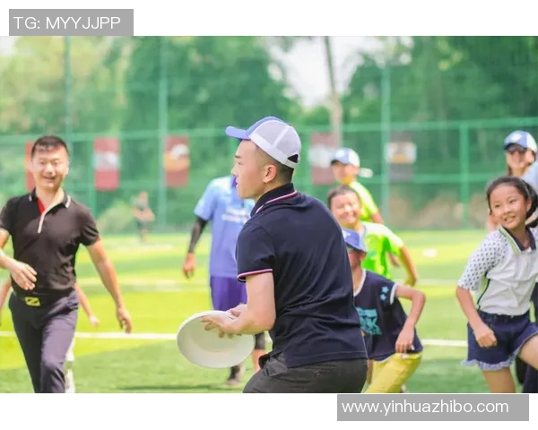 重庆飞盘队的配合变革引发热议探索团队协作的新方式与未来发展