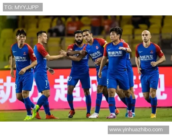 武汉篮球队耐力争议引发热议球迷对球队体能表现的不同看法