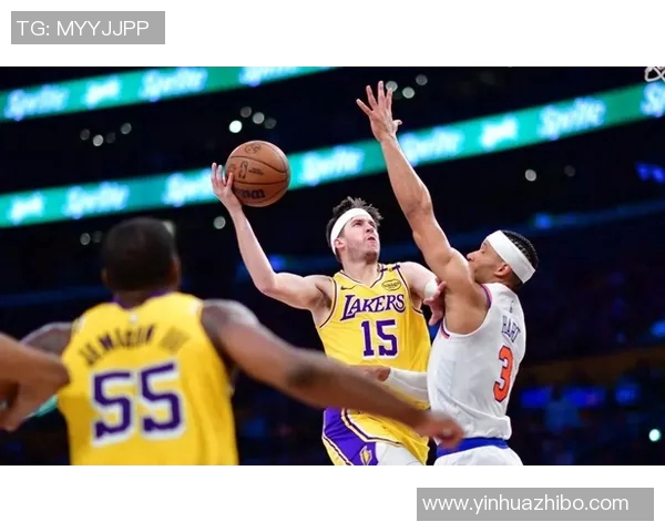 马刺与国王激战10月7日NBA季前赛精彩回顾与分析 马刺与国王激战10月7日NBA季前赛精彩回顾与分析