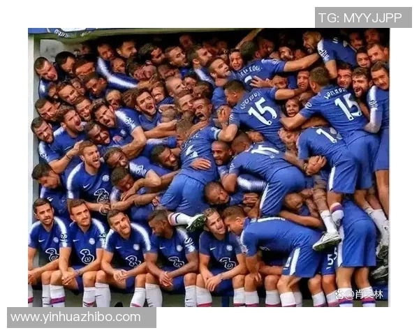 切尔西与曼联激战14决赛争夺晋级名额精彩对决引人瞩目